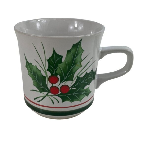 Anchor Hocking Homecoming Christmas Holly Stoneware Mug Cup - Picture 2 of 11